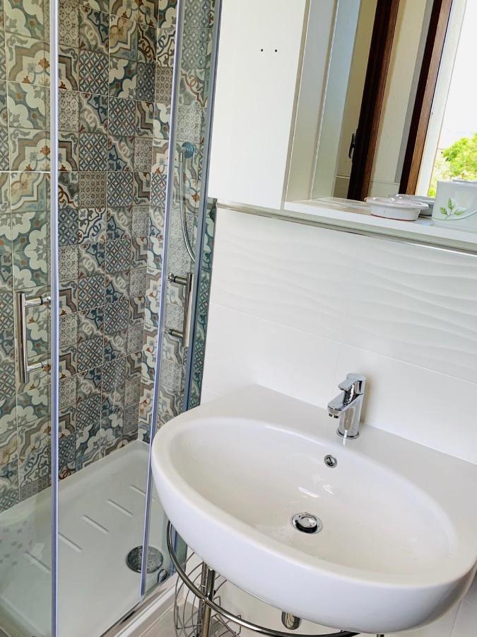 Casa Vacanze 'Sa Corbula' Porto Columbu - Perd'E Sali ภายนอก รูปภาพ